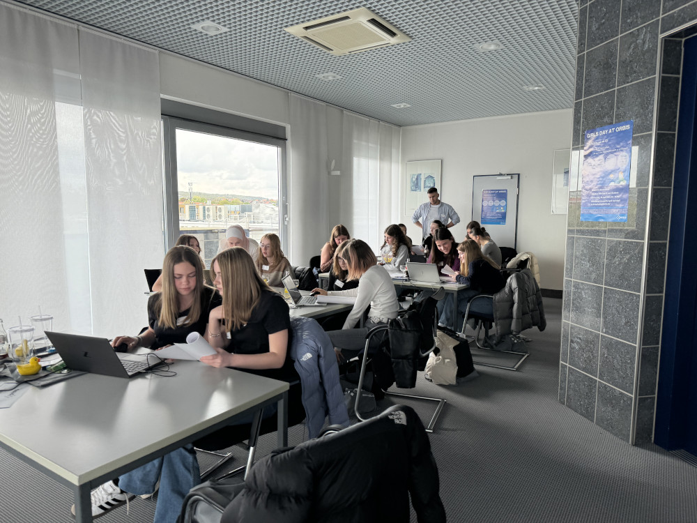 Girls’Day at ORBIS – Entwicklung einer eigenen App Entwicklung App am Girls Day