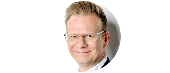 Dominik Bouterwek, CRMFIRST GmbH