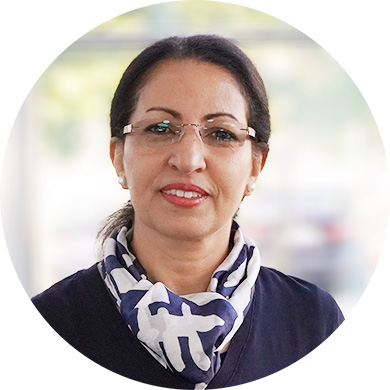 Bouchra, Senior Consultant in the Microsoft Division Bouchra, Senior Consultant in the Microsoft Division