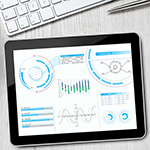 Microsoft Power BI und ORBIS Planning ONE Datenanalyse und -auswertung auf dem Tablet dargestellt